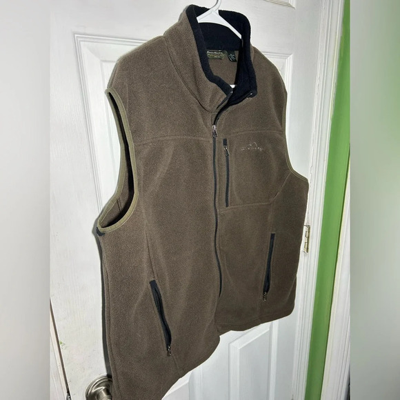 Eddie Bauer Polartec Fleece Vest. Size XL. Brown with Black Zip/Collar. - Picture 2 of 8